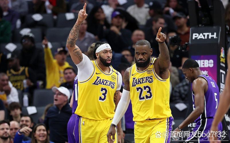 勇士对决湖人：常规赛4月4日展开较量
